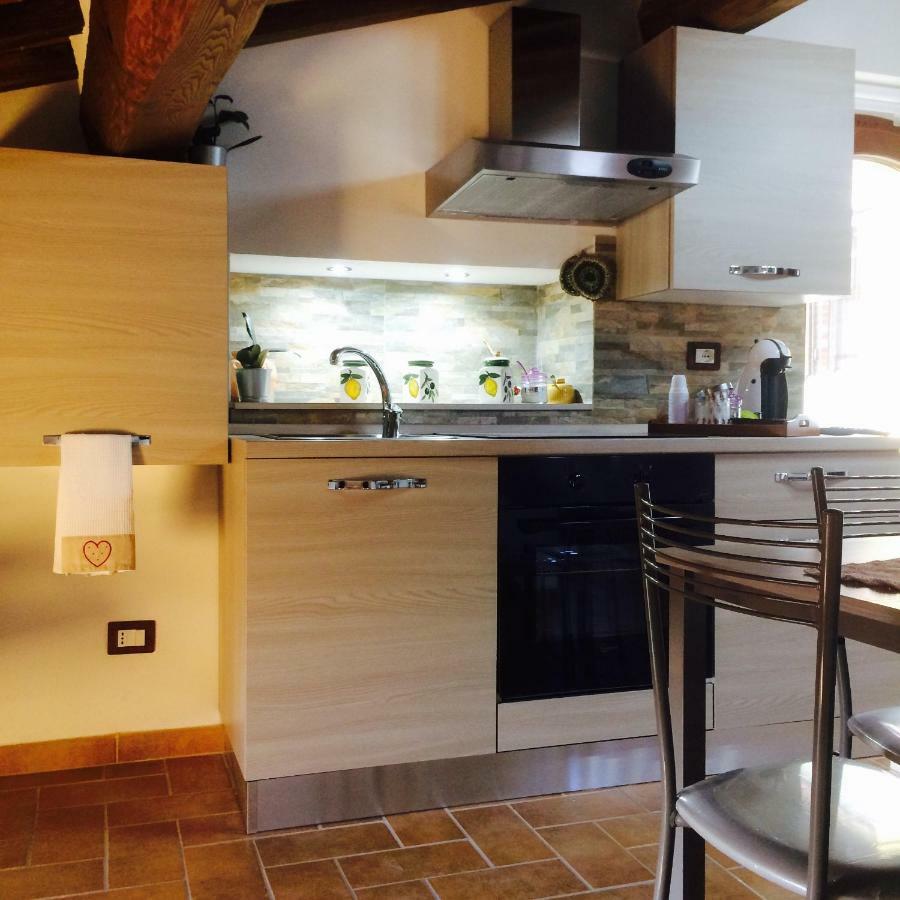 Apartamento Mansarda Degli Ulivi Rigomagno Exterior foto